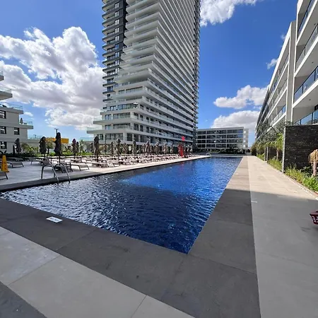 Luxurious At Grand Sapphire & Casino Perivolia tou Trikomou