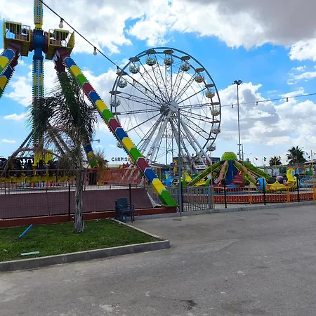 Luxurious At Grand Sapphire & Casino *