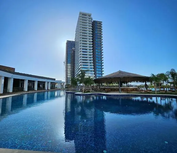 Luxurious At Grand Sapphire & Casino