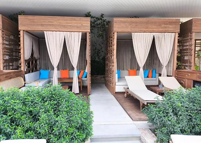 Luxurious At Grand Sapphire & Casino * Perivolia tou Trikomou