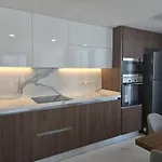 Luxurious At Grand Sapphire & Casino Daire Perivolia tou Trikomou