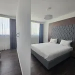 Luxurious At Grand Sapphire & Casino Daire