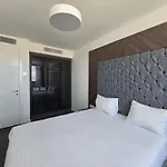 Luxurious At Grand Sapphire & Casino * Perivolia tou Trikomou