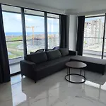 Апартаменты Luxurious At Grand Sapphire & Casino *