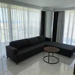 Luxurious At Grand Sapphire & Casino דירה *