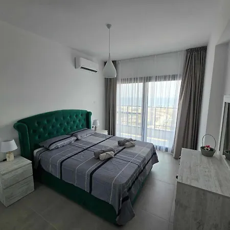 Luxurious Two-Bedroom Apartment B-Block At Grand Sapphire Resort Perivolia tou Trikomou