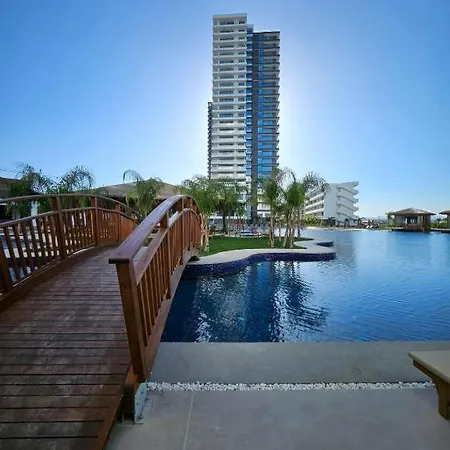 Apartment Luxurious Two-Bedroom Apartment B-Block At Grand Sapphire Resort *