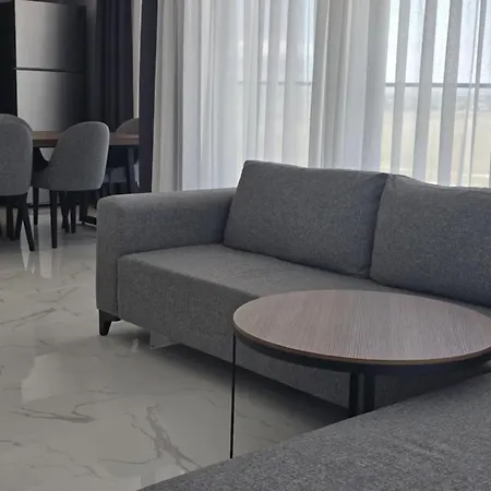 Apartment Luxurious Two-Bedroom Apartment B-Block At Grand Sapphire Resort