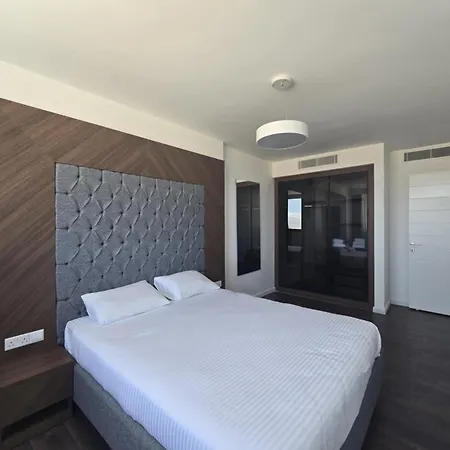Apartment Luxurious Two-Bedroom Apartment B-Block At Grand Sapphire Resort
