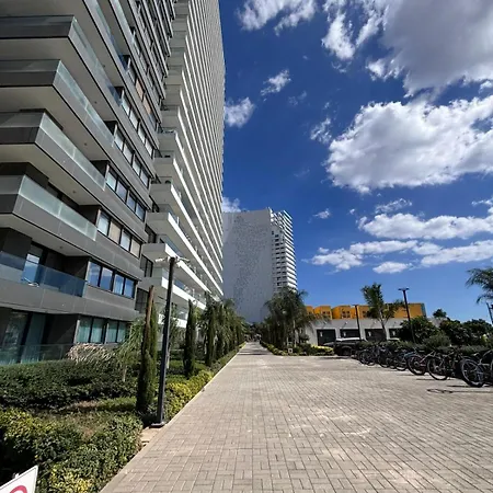 Apartment Luxurious At Grand Sapphire & Casino Perivolia tou Trikomou