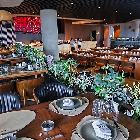 Luxurious At Grand Sapphire Resort&casino