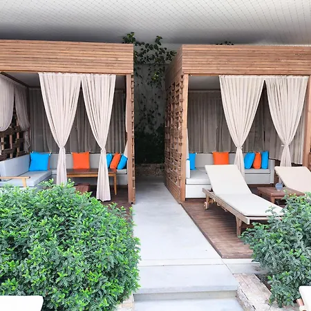 Luxurious At Grand Sapphire & Casino * Perivolia tou Trikomou