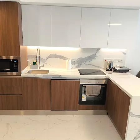 Luxurious At Grand Sapphire & Casino Apartment Perivolia tou Trikomou