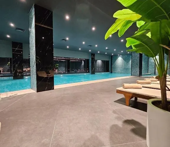 Luxurious At Grand Sapphire & Casino * Perivolia tou Trikomou