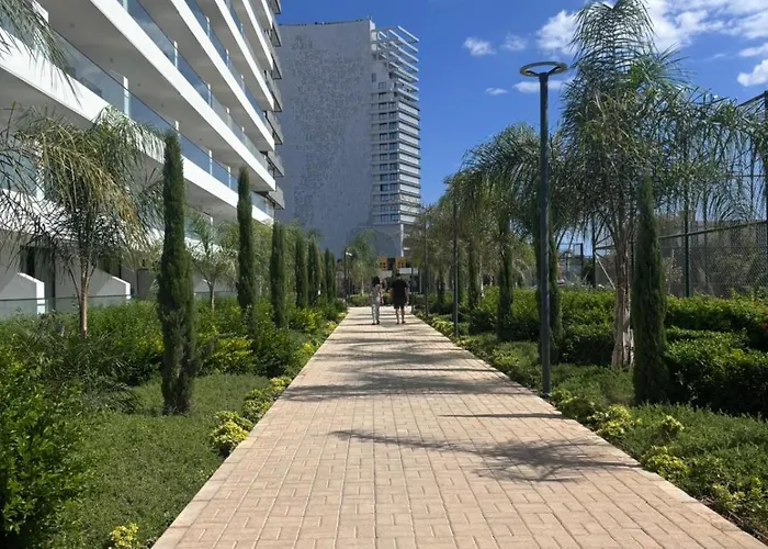 Luxurious At Grand Sapphire & Casino Apartmán Perivolia tou Trikomou