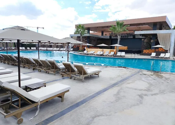 Apartmán Luxurious At Grand Sapphire & Casino *