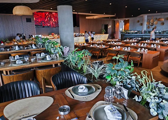 Luxurious At Grand Sapphire & Casino